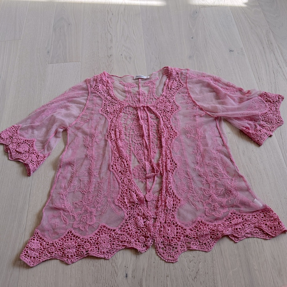 Vintage Y2K Bubblegum Pink Mesh Crochet Half Sleeve Tie Front Cardigan Fairycore